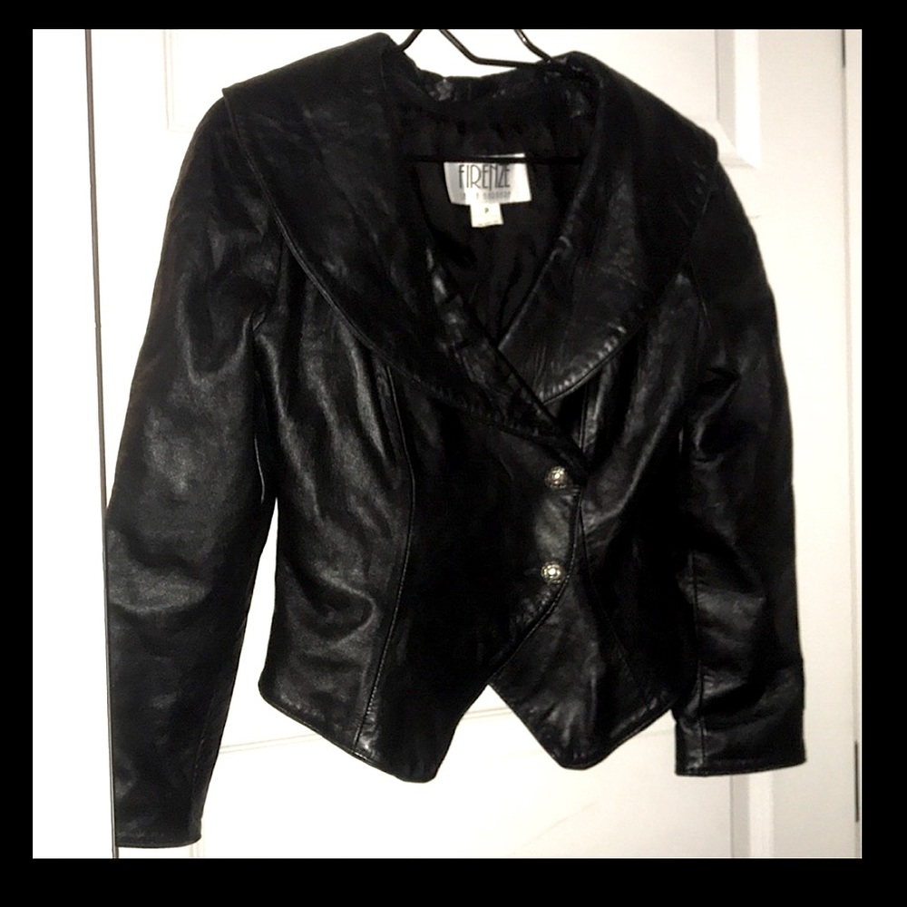 FIRENZE Size Petite Small VINTAGE AUTHENTIC LEATHER JACKET & SILVER ROSE BUTTONS